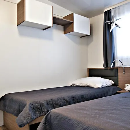 假日公园 Auto Kamp Cuka *