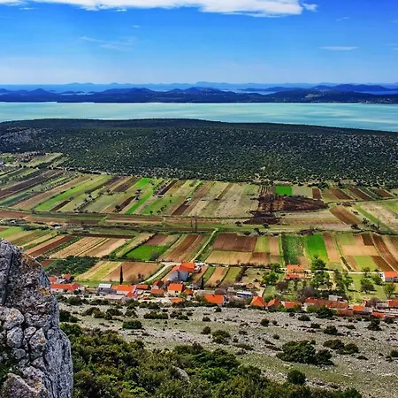 Auto Kamp Cuka Tatil parkı *