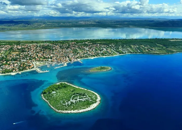 Auto Kamp Cuka * Pakoštane